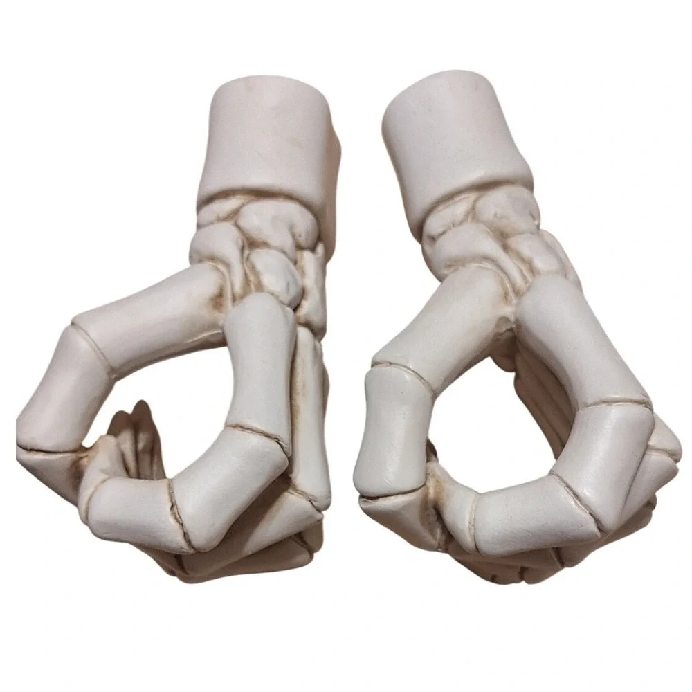 Gothic Skeleton Hand Wall Decor Bone‎ Sculpture Spooky Aesthetic Resin Art